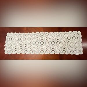 Vintage Hand crochet Table Runner